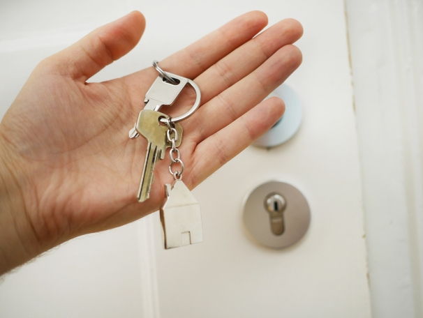 https://LacyStark.StopRentingStartOwning.com
